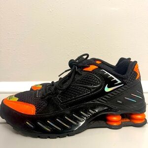 Shox Enigma SP 'Hyper Crimson'